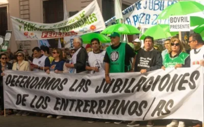 Gremios realizan un paro contra la reforma previsional y se movilizan