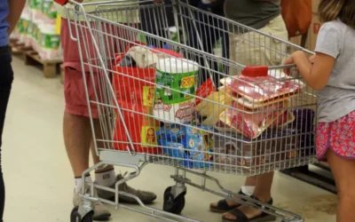 Una familia tipo necesita más de $1,5 millones al mes para no ser pobre