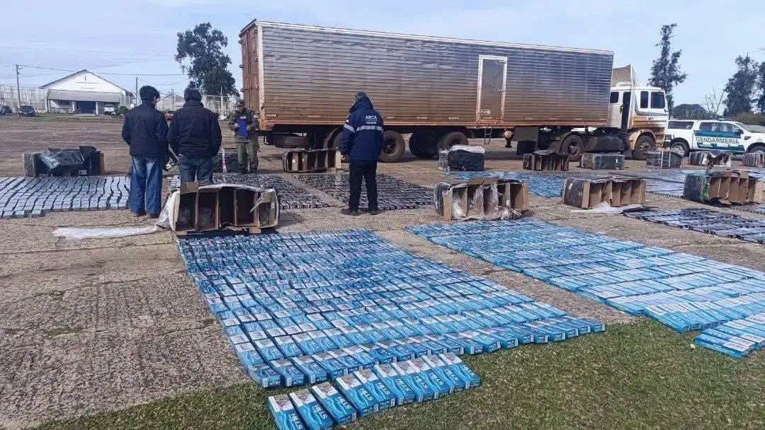 Autovía 14: Secuestraron cerca de Mocoretá cigarrillos de contrabando y 350 kilos de pescado valuados en $116 millones