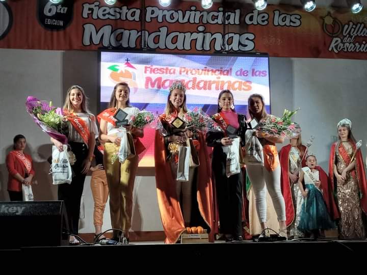 Villa del Rosario ya vive la X Fiesta Provincial de las Mandarinas