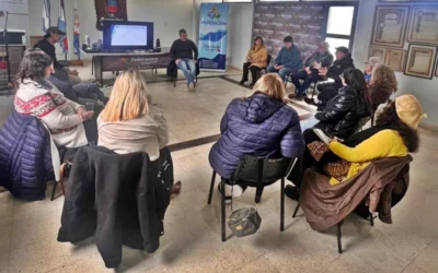 Federación también pide a la provincia una «agresiva campaña turística» de cara a un verano sin playas
