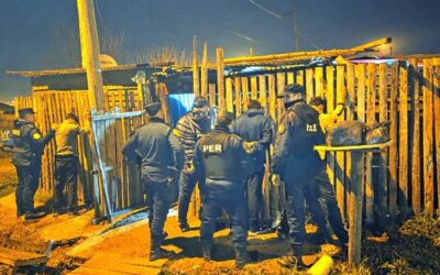 Narcomenudeo y pobreza: un menor de 16 con una “piedra de cocaína” en una casilla precaria, donde fraccionaban drogas para la venta