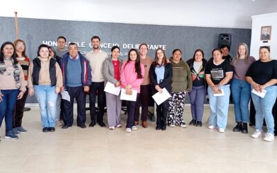 Estímulo Laboral: El Gobierno de Villa del Rosario entregó aportes reintegrables a emprendedores locales