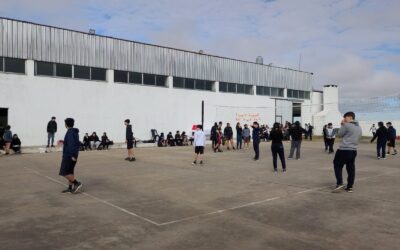 Jornada deportiva y festejos por el Día del Estudiante en Santa Ana