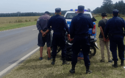 Dos delincuentes robaron una moto en Federación y fueron perseguidos por la ruta