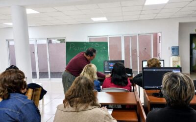 Inscriben para un nuevo curso de computación para afiliados de PAMI en Villa del Rosario