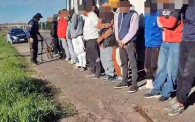 Grave: Detuvieron a dos hombres acusados de pagar con cocaína a cosechadores del citrus que trabajan en quintas de la zona