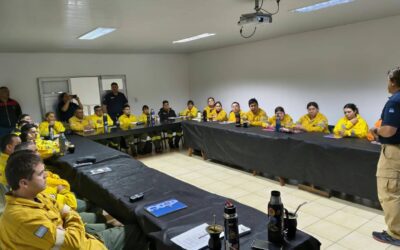 Bomberos de Villa del Rosario participan de un curso de Combatiente de Incendios Forestales