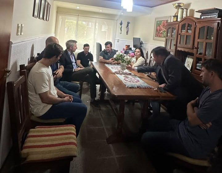Referentes del radicalismo de Villa del Rosario se reunieron con Frigerio: «No hay un nombre definido como candidato a intendente»