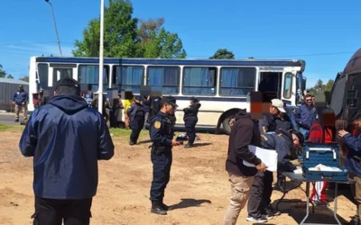 La encargada de una cuadrilla de cosecha llevaba 60 envoltorios de cocaína ocultos en sus partes íntimas